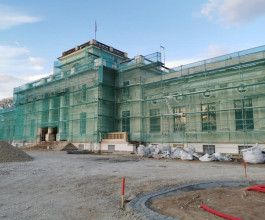 6. Сам дворец сегодня активно реставрируют. По планам реконструкция должна завершиться в августе 2020 года. 6