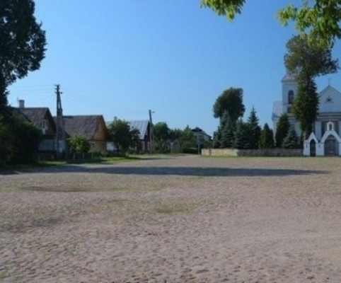 1. Город Вальсининкай - Исторические источники свидетельствуют, что великий князь Витаутас основал здесь поселение с усадьбой, а затем подарил его своей супруге. В 1571 поселение получило Магдебургское право и стало городом. 1