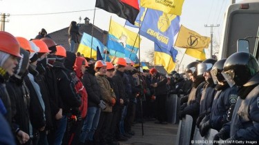 Сейм Литвы – за составление "черного списка" должностных лиц Украины