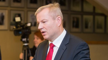 Конституционный суд Литвы приступит к рассмотрению дела об импичменте парламентарию М. Бастису