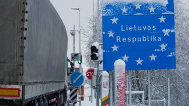 В Литве в полуприцепе фуры обнаружено 14 замерзших нелегальных мигрантов