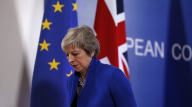 В правительстве Британии хотят отставки Мэй и отсрочки Brexit
