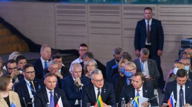 Президент Литвы принял участие в инаугурационном саммите «Крымской платформы»