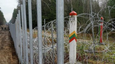 За минувшие сутки пограничники не пропустили в Литву из Беларуси 13 мигрантов