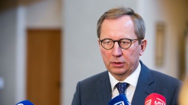Кабмин - о полномочиях Матулёнису одобрить членство Швеции и Финляндии в НАТО