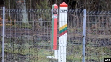 За сутки пограничники развернули на границе Литвы с Беларусью 53 мигранта