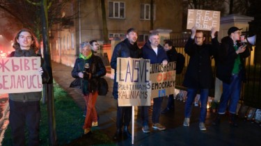 В пятницу у посольства Беларуси в Литве состоялась акция протеста