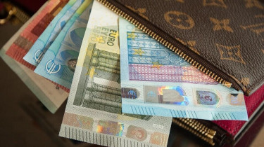 Как росла зарплата?