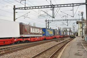 Железнодорожники предлагают услуги перевозчикам