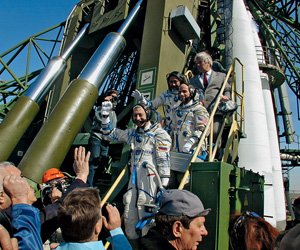 Космонавт Юрий Батурин: «Нам нужен космос, чтобы беречь землю»