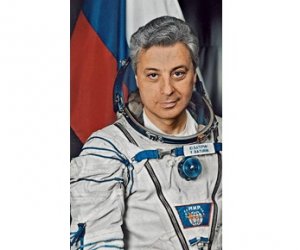 Космонавт Юрий Батурин: «Нам нужен космос, чтобы беречь землю»