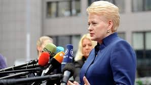 В числе важнейших задач президент Литвы называет социальную безопасность, укрепление обороны