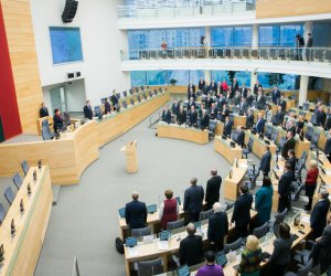 Сейм Литвы взялся за рассмотрение проекта по сокращению числа депутатов 