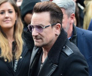 Лидер ирландской группы U2 Боно отказывается от инвестиций в Литве