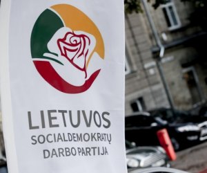 Сейм Литвы принял поправки о финансировании партий – социал-трудовики получат дотацию