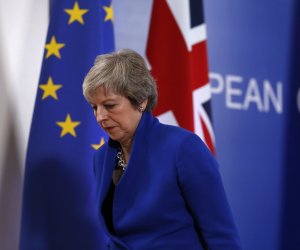 В правительстве Британии хотят отставки Мэй и отсрочки Brexit