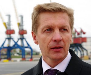 Освобожден от должности глава Клайпедского порта А. Вайткус (ещё дополнено)