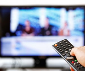 Комиссия по радио и телевидению блокирует доступ к 9 каналам интернет-телевидения