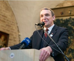 Бывший кандидат в президенты Литвы А. Юозайтис стал главой партии (дополнено)