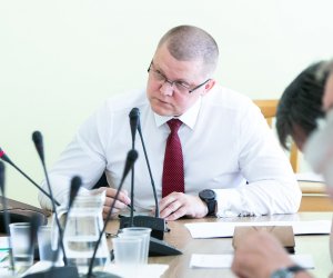 Глава КНБО Cейма Литвы утверждает, что впервые видит информацию, представленную В. Бакасом
