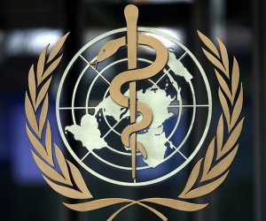 Глава ВОЗ заявил об ускорении пандемии коронавируса
