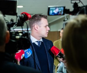 Заседание Сейма Литвы не отзывается, несмотря на выявление COVID-19 еще у одного из депутатов