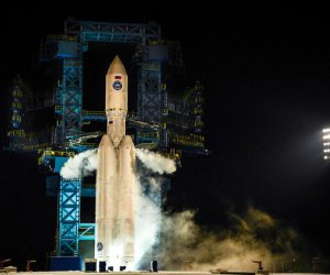 Россия проводит испытания тяжелой космической ракеты "Ангара А5"