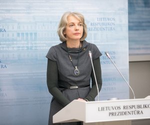 Администрация президента отклонила предложения по изменению представительства Литвы на саммитах ЕС