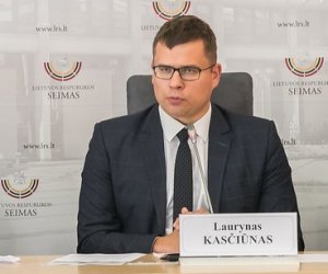Л. Касчюнас: инвесторы из некоторых стран будут автоматически исключаться из конкурсов