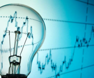 Эксперты: скачок цен на энергоносители повлияет на покупательную способность