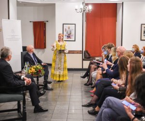 Президент Литвы встретился с литовской общиной в Великобритании: каждый из вас нужен Литве