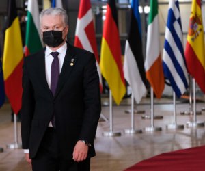 Президент Литвы: ЕС готов ввести рестриктивные меры против действий РФ в Украине