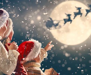 Накануне Рождества: Санта Клаус отправился в путь из своей резиденции в Лапландии (видео. Дополнено - история Санта Клауса)