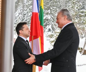 Президент Литвы - президенту Украины: ЕС единодушен в своей поддержке Украины