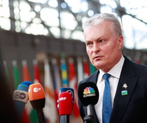 Президент Литвы отмечает, что Россия все еще может остановить агрессию в Украине