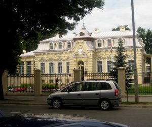 Премьер Литвы призывает избегать провокаций, усиливается охрана посольств России и Беларуси