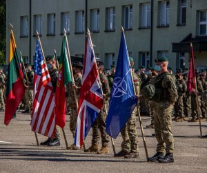 Литва отмечает годовщину вступления в НАТО