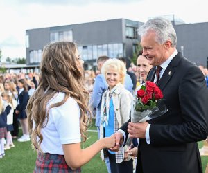 Президент отметил День науки и знаний с общиной вильнюсской Бальсяйской прогимназии