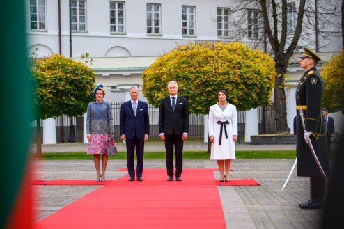 Король Бельгии Филипп и королева Бельгии Матильда прибыли в Литву
