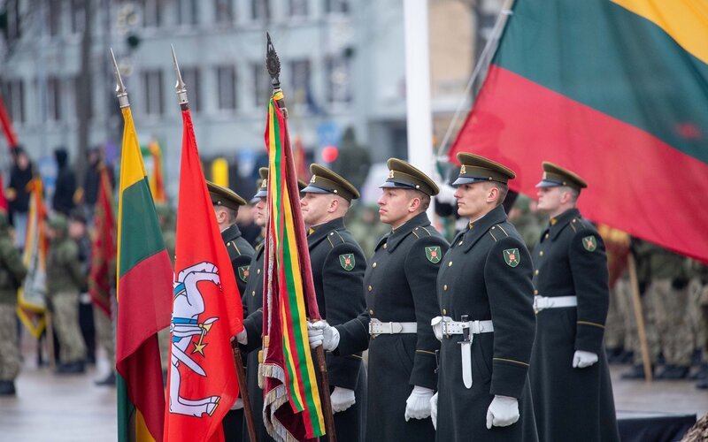 Литва отмечает 104-летие Литовской армии