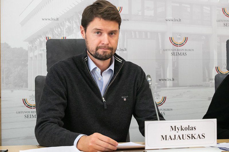 М. Маяускас, не подчинившийся воле партии, покинет пост главы КБФ в Сейме