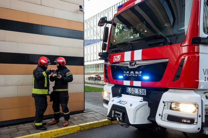 Пожарники-спасатели в Литве по-прежнему являются лидерами доверия населения