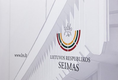 В Сейме Литвы проводится конференция по борьбе с насилием против женщин и детей