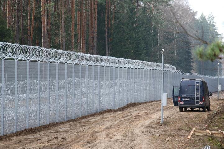 СОГЛ: на границе с Беларусью развернули пять нелегальных мигрантов