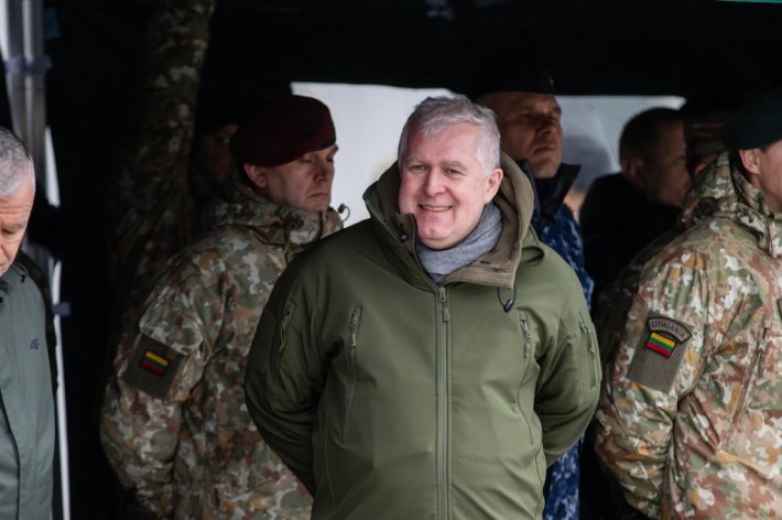 Министр обороны: могут появиться новые формы поддержки Украины