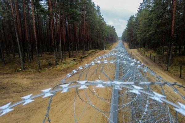 На границе Литвы с Беларусью не было нелегальных мигрантов, их активность возросла на польской и латвийской границах