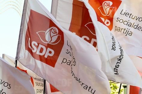 Опрос Delfi/Spinter tyrimai: ЛСДП остается первой в рейтинге