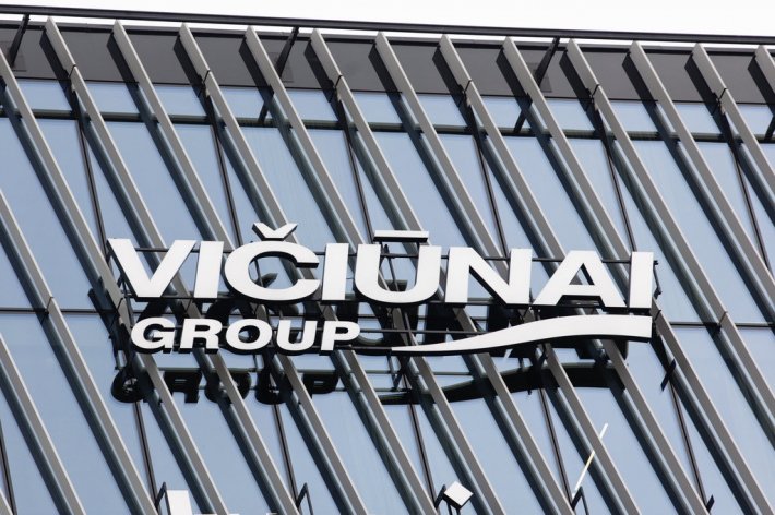 В расследовании об экспорте предприятия Viciunu grupe в Россию - четыре подозреваемых