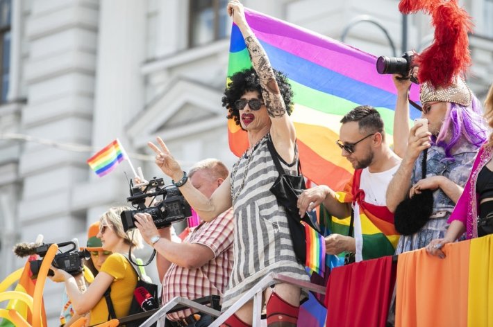 В субботу в Вильнюсе - шествие ЛГБТК, будут вручены Радужные награды