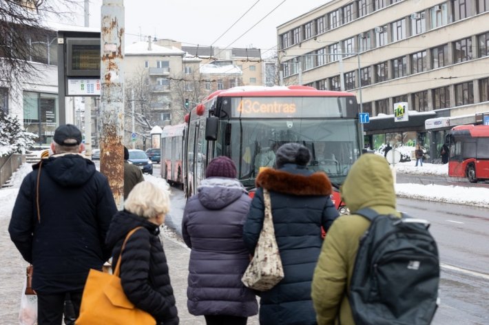 В Вильнюсе планируют повысить цены на билеты на общественный транспорт, на некоторые из них почти в два раза